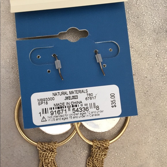 Lucky Brand earrings - Picture 2 of 2